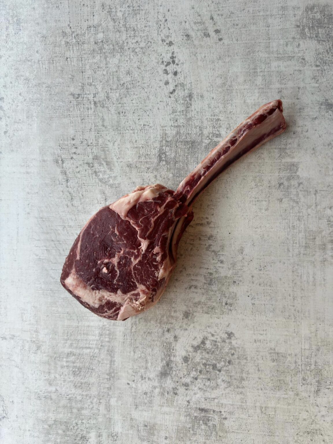 32oz Tomahawk Steak | Larder London